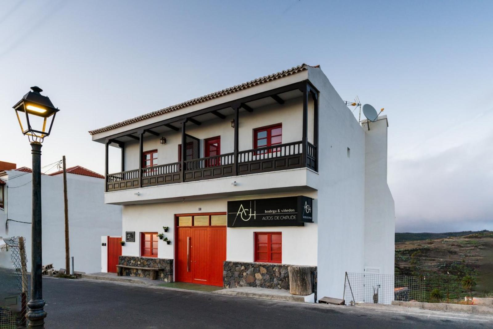 La Hoya Del Cura *